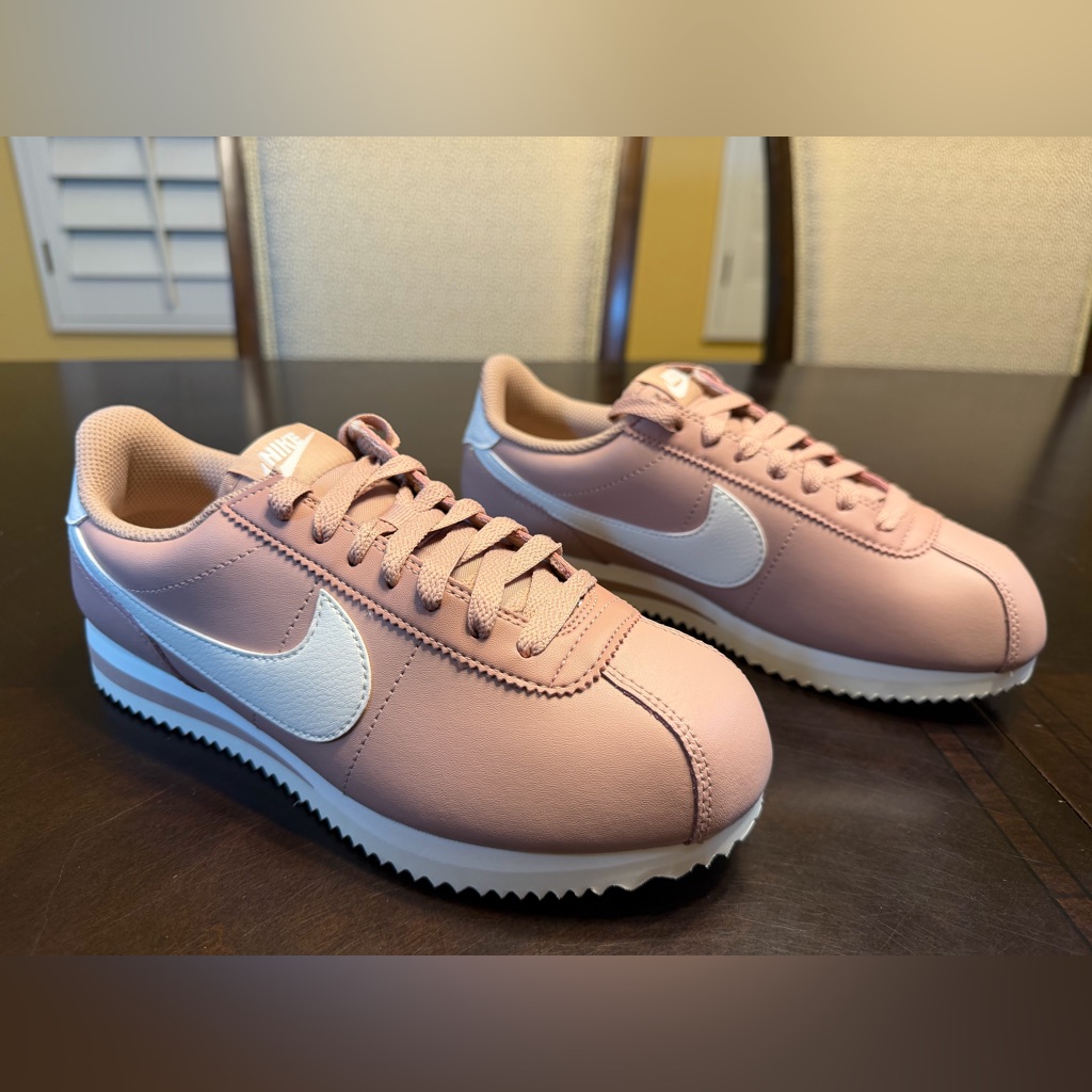 New Nike Cortez Leather Pink Sneaker Shoes Size Us 7.5